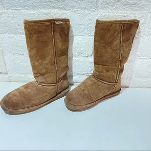 BEARPAW BOOTS  SIZE 11